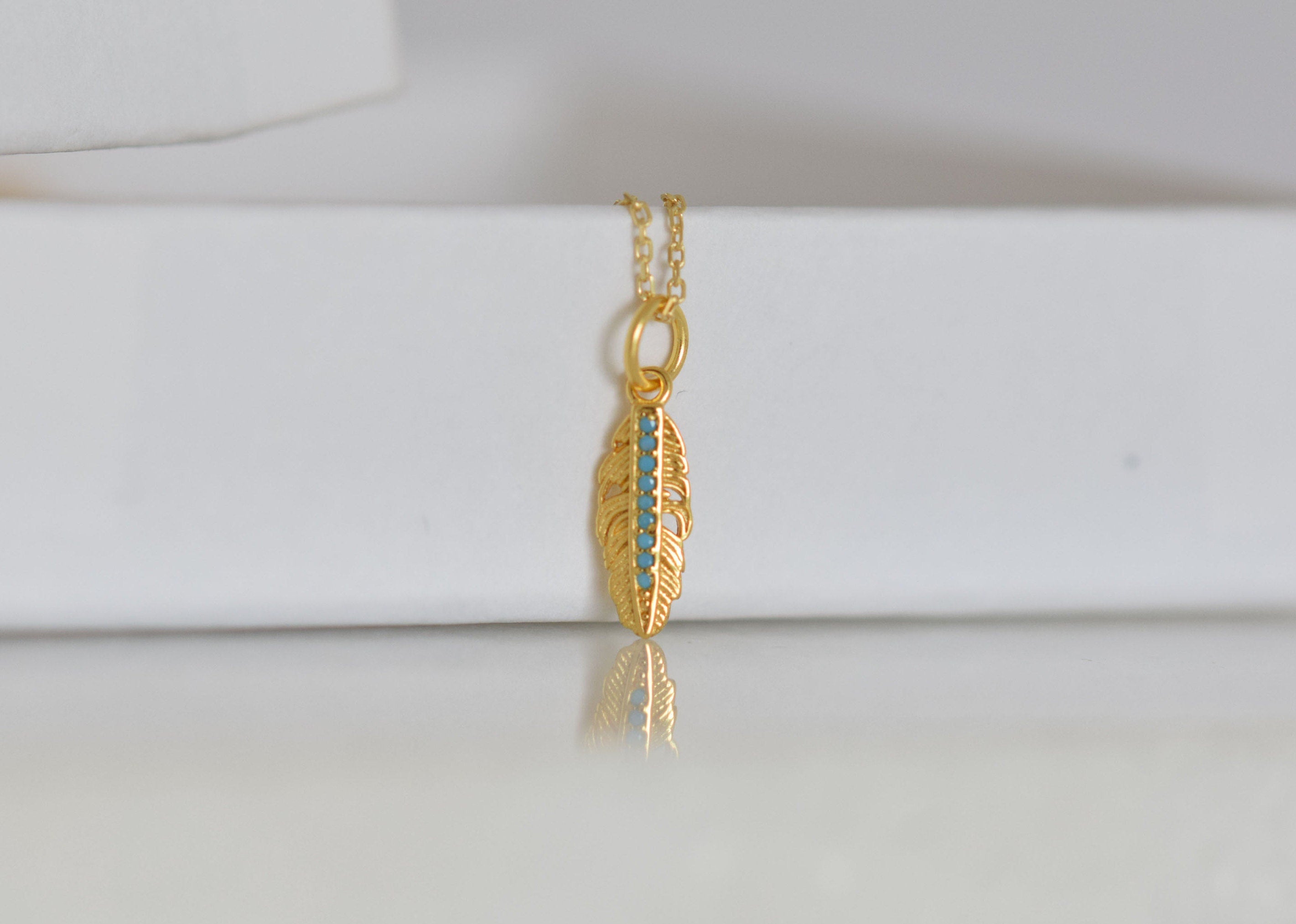 Dainty Feather Necklace