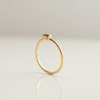 Anillo delicado con circonita cúbica