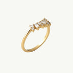 Anillo de circonita cúbica de talla baguette delicada