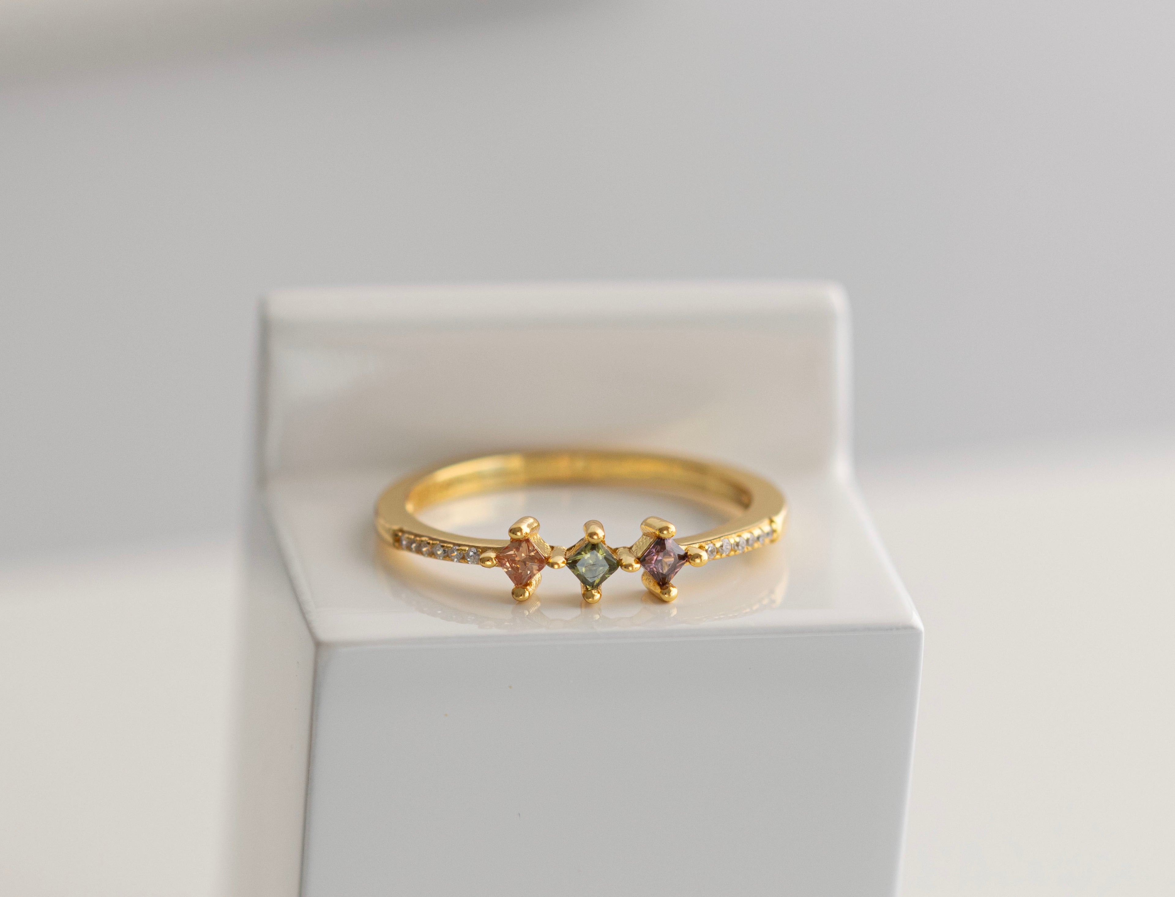 Cubic Zirconia Multicolor ring