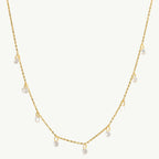 Delicado collar colgante de circonita cúbica